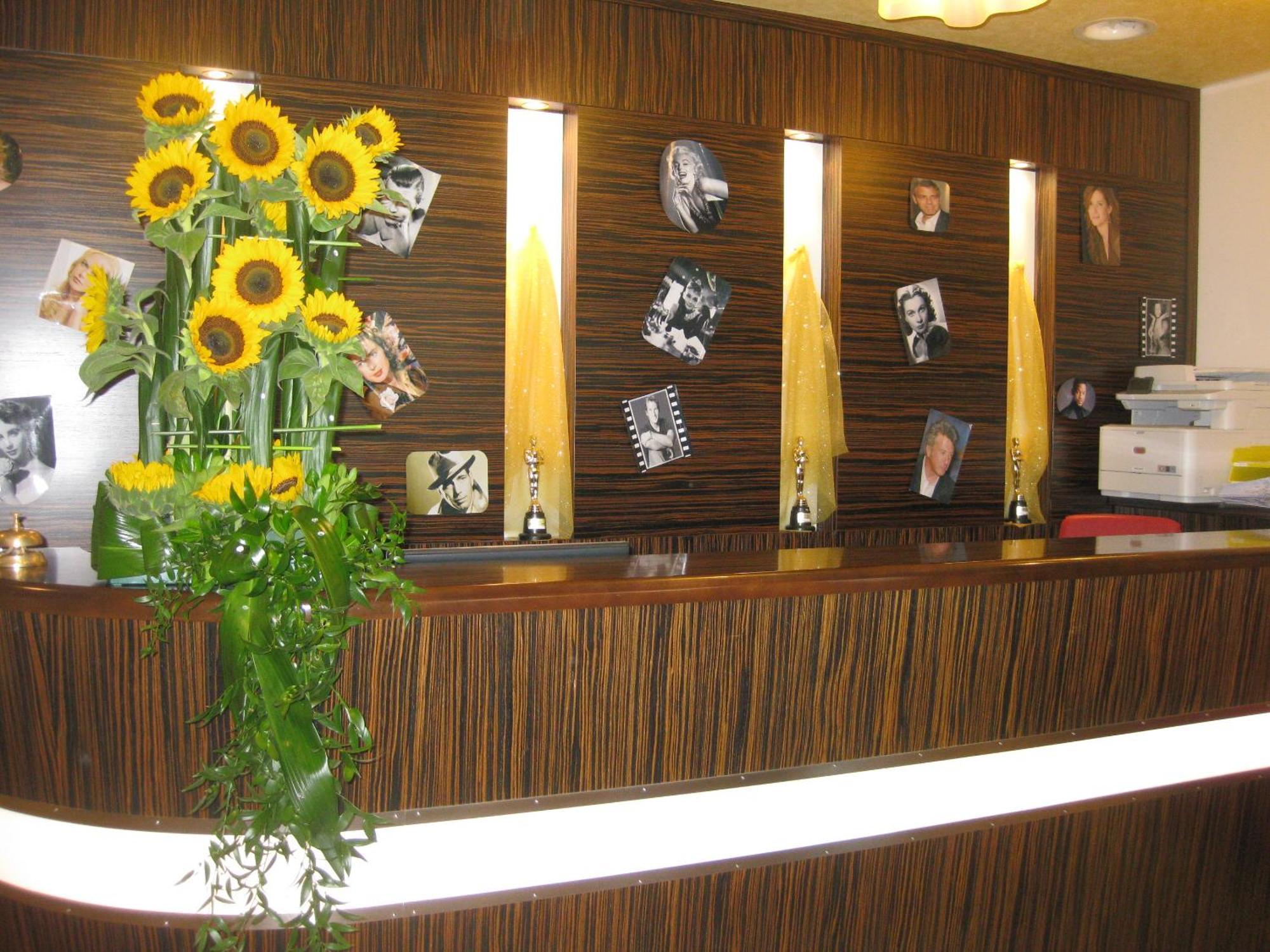 ביביונה Hotel Villa Angelina מראה חיצוני תמונה