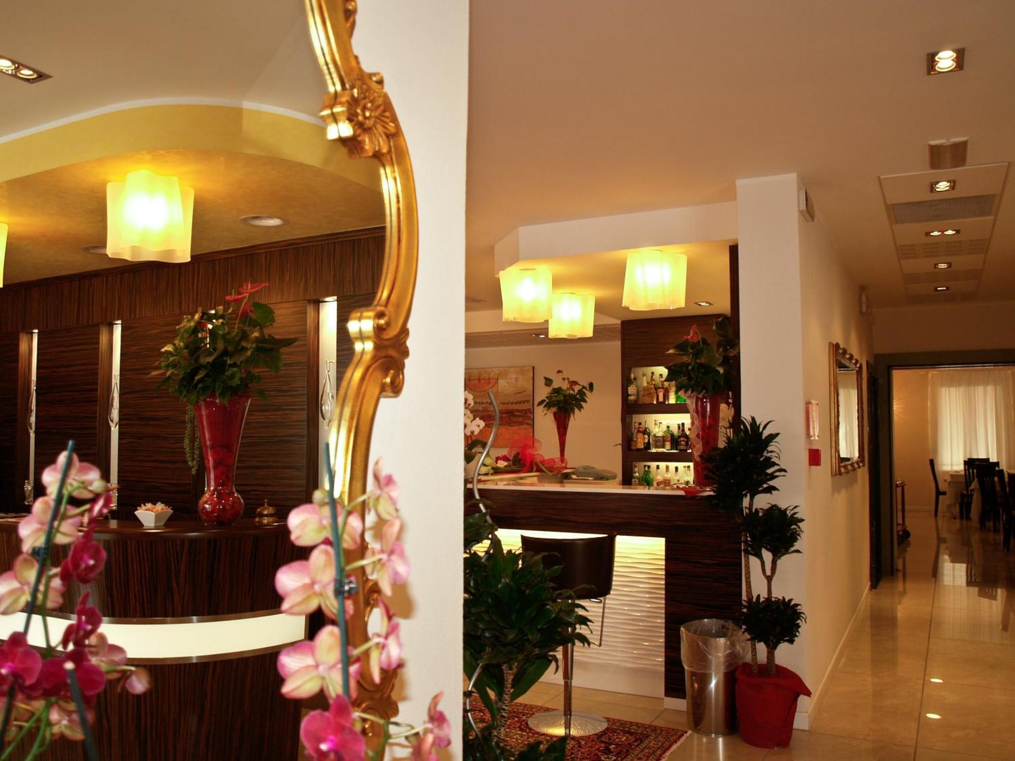 ביביונה Hotel Villa Angelina מראה חיצוני תמונה