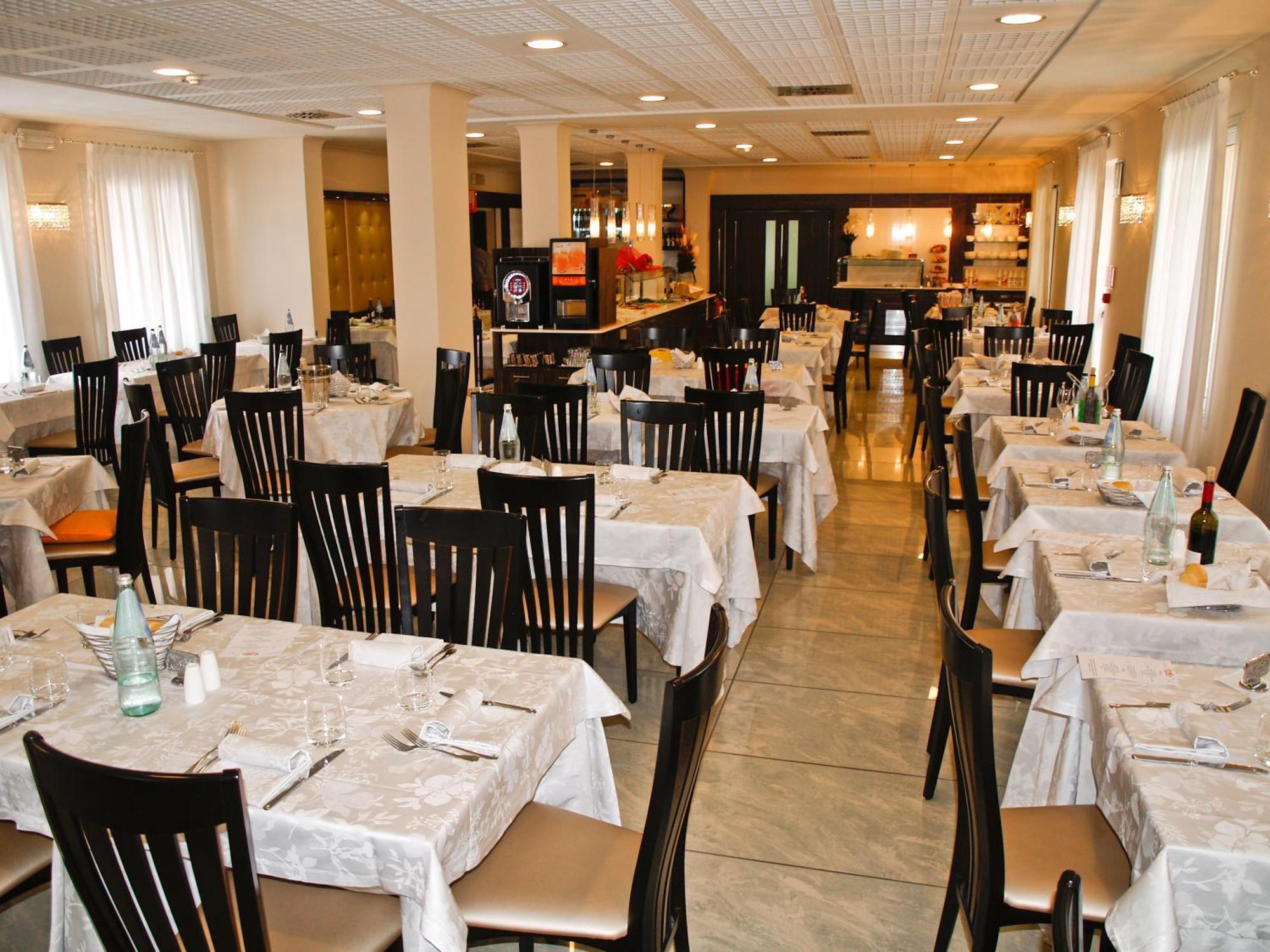 ביביונה Hotel Villa Angelina מראה חיצוני תמונה
