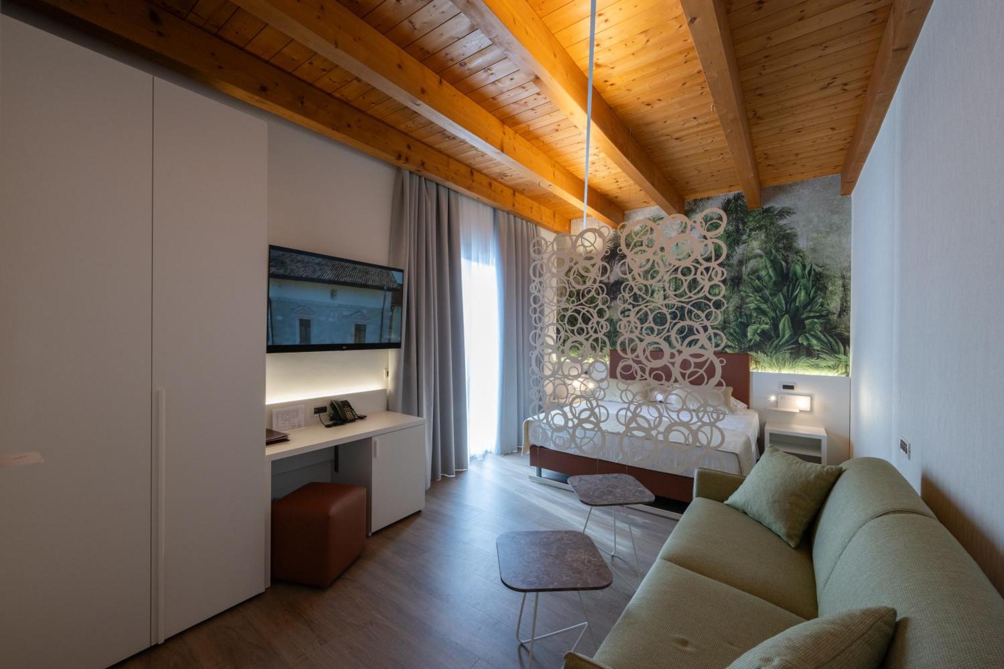ביביונה Hotel Villa Angelina מראה חיצוני תמונה
