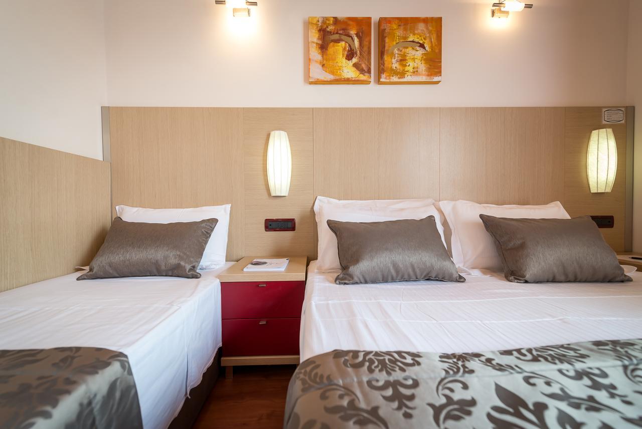 ביביונה Hotel Villa Angelina מראה חיצוני תמונה